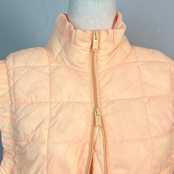 FREE PEOPLE FP Movement Women’s L Mango Orange Piper Puffer Packable Vest - Picture 7 of 14